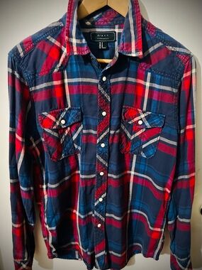 21men Navy and Red Plaid Button-Down Shirt